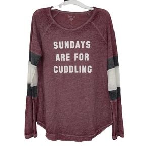 ZOE + LIV SUNDAYS ARE FOR CUDDLING RAGLAN GRAPHIC TOP MEDIUM